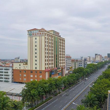 โรงแรมเวียนนา ไห่หนาน โอเรียนตัล อเวนิว Dongfang ภายนอก รูปภาพ